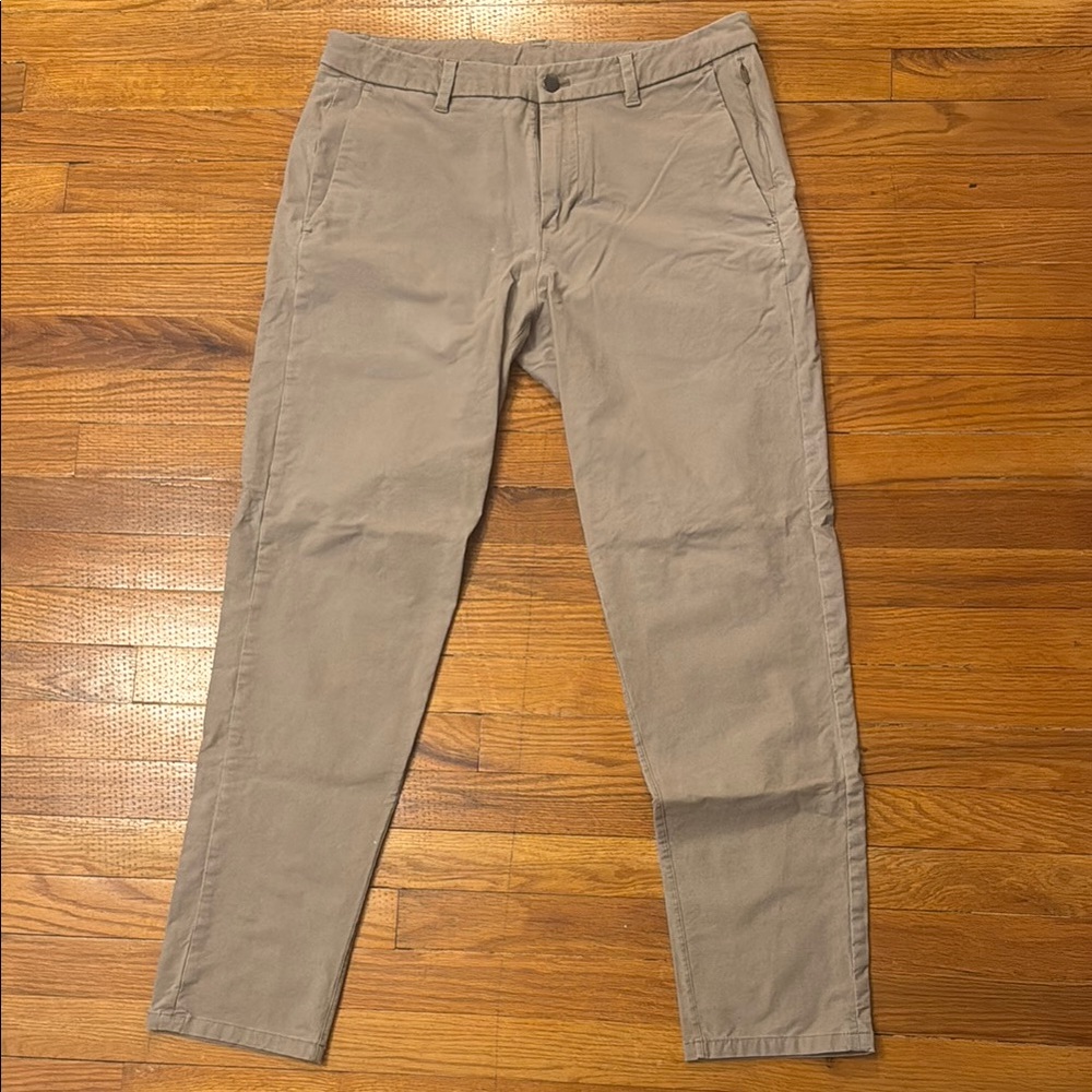 lululemon ABC classic fit Men's trousers (34-32)